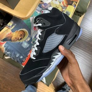 Air Jordan 5 Black Metal 🎸